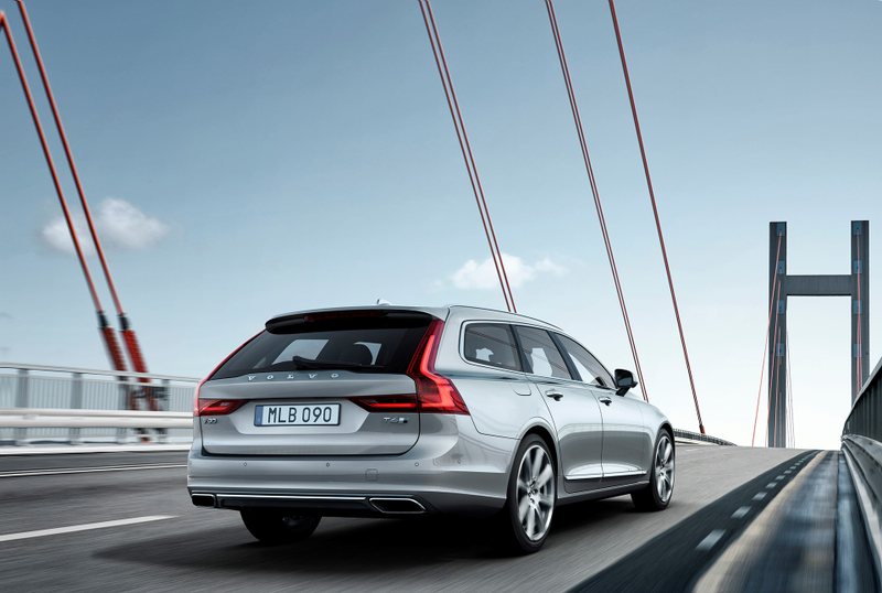 Illustration for article titled The 2017 Volvo V90 Is Beautifully Wagon-Tastic